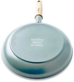 GreenPan Mayflower Koekenpannenset Ø 20cm + Ø 24cm + 1 Accessoire - Lichtblauw - Inductie - PFAS-vrij 26 GreenPan Mayflower Koekenpannenset Ø 20cm + Ø 24cm + 1 Accessoire - Lichtblauw - Inductie - PFAS-vrij -Kookpot Serie Winkel 1085x1200 1