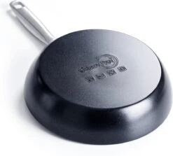 GreenPan Copenhagen Wok Met Extra Handvat 30cm/4.8L 35 GreenPan Copenhagen Wok Met Extra Handvat 30cm/4.8L -Kookpot Serie Winkel 1200x1085 2