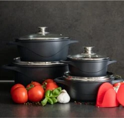 Smile 10 Delige Pannenset - Antiaanbaklaag - Vaatwasser Bestendig - Zwart 22 Smile 10 Delige Pannenset - Antiaanbaklaag - Vaatwasser Bestendig - Zwart -Kookpot Serie Winkel 1200x1142