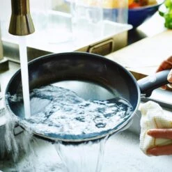 GreenPan Cambridge Wokpan 28cm - Zwart - Inductie - PFAS-vrij 20 GreenPan Cambridge Wokpan 28cm - Zwart - Inductie - PFAS-vrij -Kookpot Serie Winkel 1200x1198 21