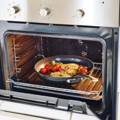 GreenPan Barcelona Infinity Pro Wokpan 28cm - Zwart - Inductie - PFAS-vrij 24 GreenPan Barcelona Infinity Pro Wokpan 28cm - Zwart - Inductie - PFAS-vrij -Kookpot Serie Winkel 1200x1200 1021