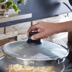 Tefal Black Stone Hapjespan - Ø 24 Cm -Kookpot Serie Winkel 1200x1200 1136