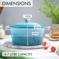 Nuovva Gietijzeren Braadpan Antiaanbaklaag Met Deksel - Sudderpan Blauw - Rond - Ø24 Cm - 4,7 Liter - 100% PFAS & PFOA Vrij - Geschikt Voor Alle Warmtebronnen - Elektrisch - Gas - Halogeen - Inductie – Keramisch -Kookpot Serie Winkel 1200x1200 1364