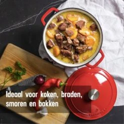 Daumonet Carême Rouge Gietijzeren Braadpan - Sudderpan Kersen Rood - Rond - Ø26 Cm - 4,4 Liter - PFAS & PFOA Vrij - Emaille - Geschikt Voor Alle Warmtebronnen - Elektrisch - Gas - Halogeen - Inductie - Keramisch - Vaatwasserbestendig 15 Daumonet Carême Rouge Gietijzeren Braadpan - Sudderpan Kersen Rood - Rond - Ø26 Cm - 4,4 Liter - PFAS & PFOA Vrij - Emaille - Geschikt Voor Alle Warmtebronnen - Elektrisch - Gas - Halogeen - Inductie - Keramisch - Vaatwasserbestendig -Kookpot Serie Winkel 1200x1200 1419
