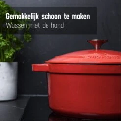 Daumonet Carême Rouge Gietijzeren Braadpan - Sudderpan Kersen Rood - Rond - Ø26 Cm - 4,4 Liter - PFAS & PFOA Vrij - Emaille - Geschikt Voor Alle Warmtebronnen - Elektrisch - Gas - Halogeen - Inductie - Keramisch - Vaatwasserbestendig 16 Daumonet Carême Rouge Gietijzeren Braadpan - Sudderpan Kersen Rood - Rond - Ø26 Cm - 4,4 Liter - PFAS & PFOA Vrij - Emaille - Geschikt Voor Alle Warmtebronnen - Elektrisch - Gas - Halogeen - Inductie - Keramisch - Vaatwasserbestendig -Kookpot Serie Winkel 1200x1200 1420