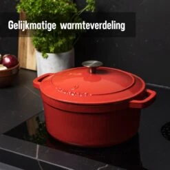 Daumonet Carême Rouge Gietijzeren Braadpan - Sudderpan Kersen Rood - Rond - Ø26 Cm - 4,4 Liter - PFAS & PFOA Vrij - Emaille - Geschikt Voor Alle Warmtebronnen - Elektrisch - Gas - Halogeen - Inductie - Keramisch - Vaatwasserbestendig 17 Daumonet Carême Rouge Gietijzeren Braadpan - Sudderpan Kersen Rood - Rond - Ø26 Cm - 4,4 Liter - PFAS & PFOA Vrij - Emaille - Geschikt Voor Alle Warmtebronnen - Elektrisch - Gas - Halogeen - Inductie - Keramisch - Vaatwasserbestendig -Kookpot Serie Winkel 1200x1200 1421