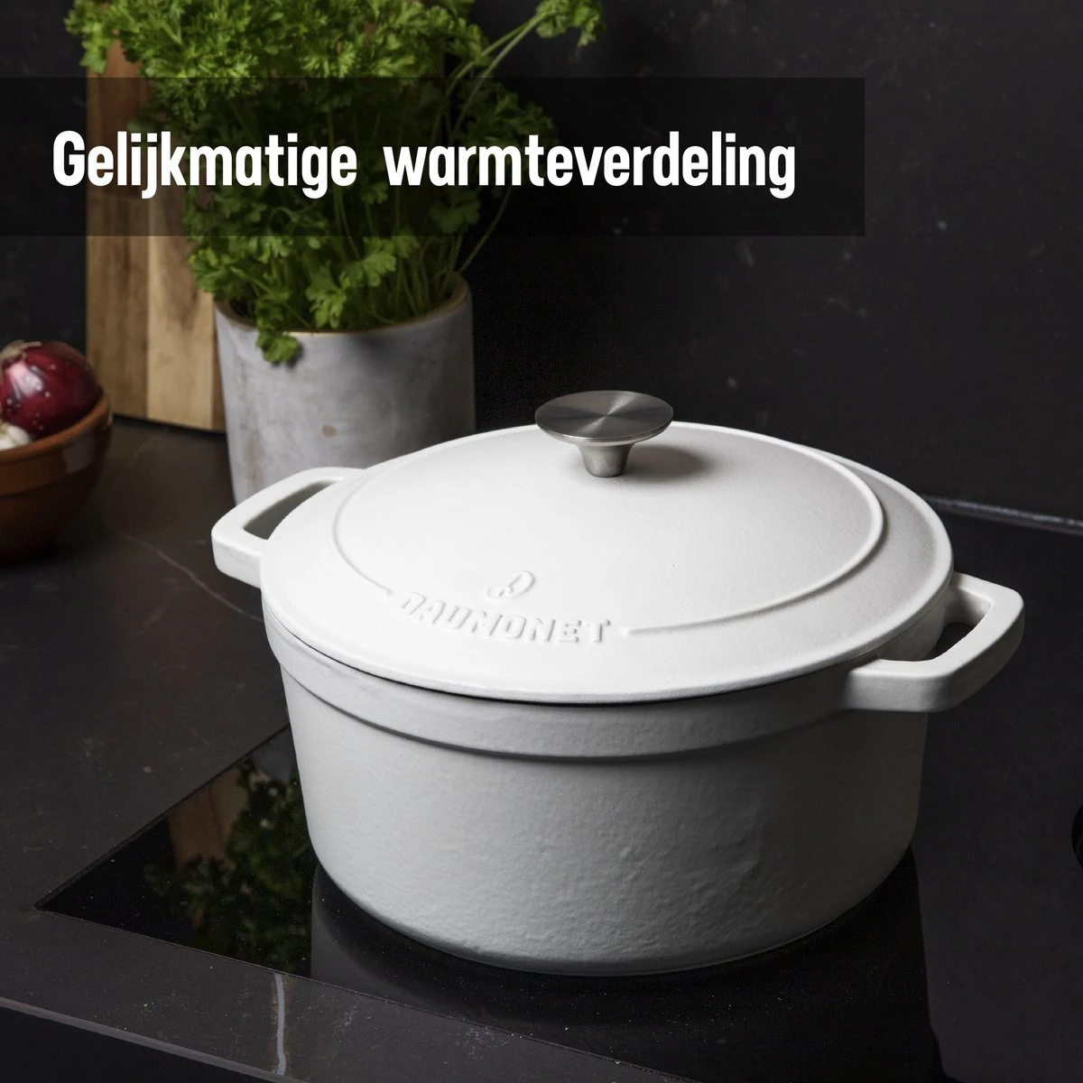 Daumonet Carême Blanc Gietijzeren Braadpan - Sudderpan Wit - Rond - Ø 26 Cm - 4,4 Liter - 100% PFAS & PFOA Vrij - Emaille - Geschikt Voor Alle Warmtebronnen - Elektrisch - Gas - Halogeen - Inductie - Keramisch - Vaatwasserbestendig 8 Daumonet Carême Blanc Gietijzeren Braadpan - Sudderpan Wit - Rond - Ø 26 Cm - 4,4 Liter - 100% PFAS & PFOA Vrij - Emaille - Geschikt Voor Alle Warmtebronnen - Elektrisch - Gas - Halogeen - Inductie - Keramisch - Vaatwasserbestendig - Afbeelding 6