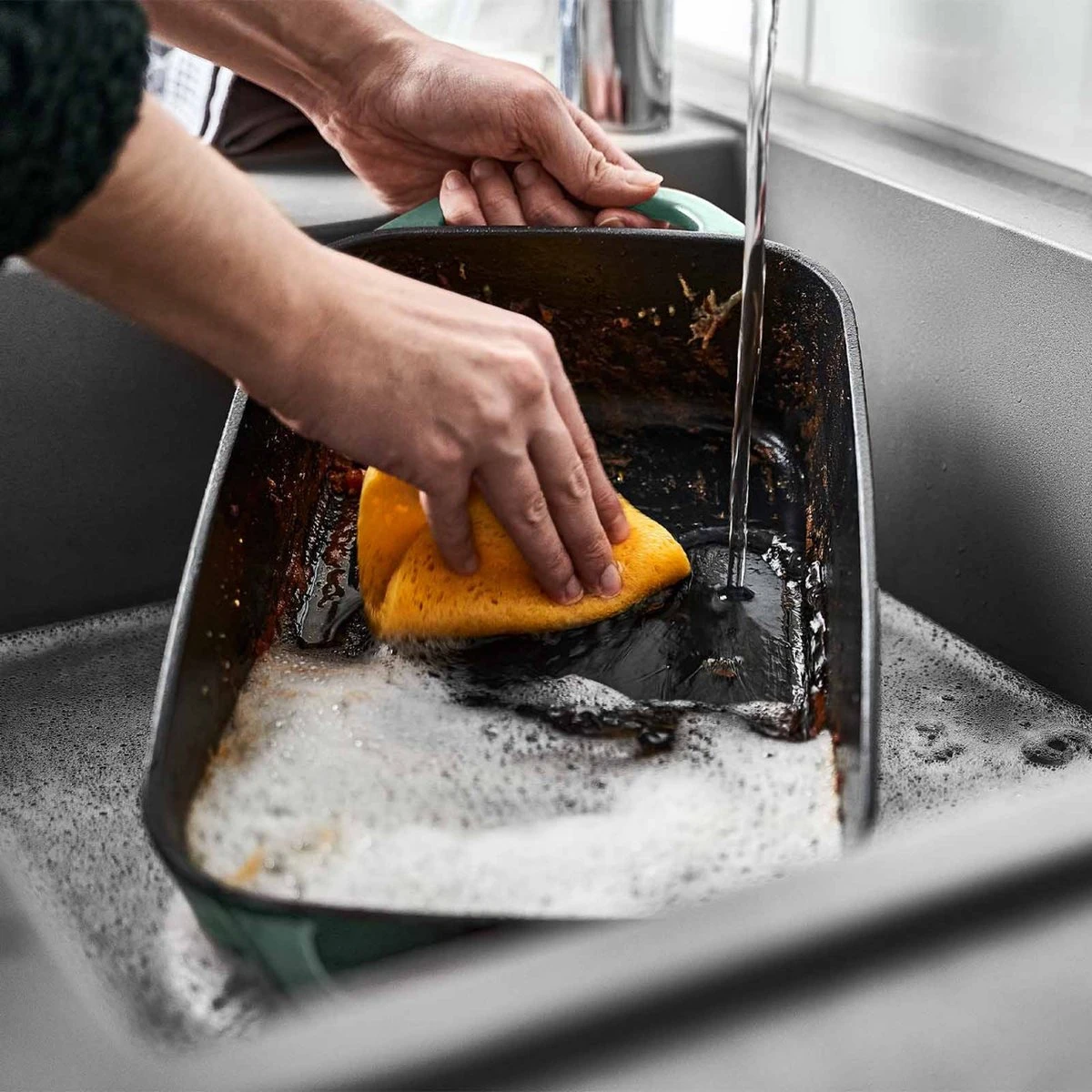 Springlane Gietijzer Ovenschaal Mint - 39,2 X 21,2 Cm, 4 L 6 Springlane Gietijzer Ovenschaal Mint - 39,2 X 21,2 Cm, 4 L - Afbeelding 4