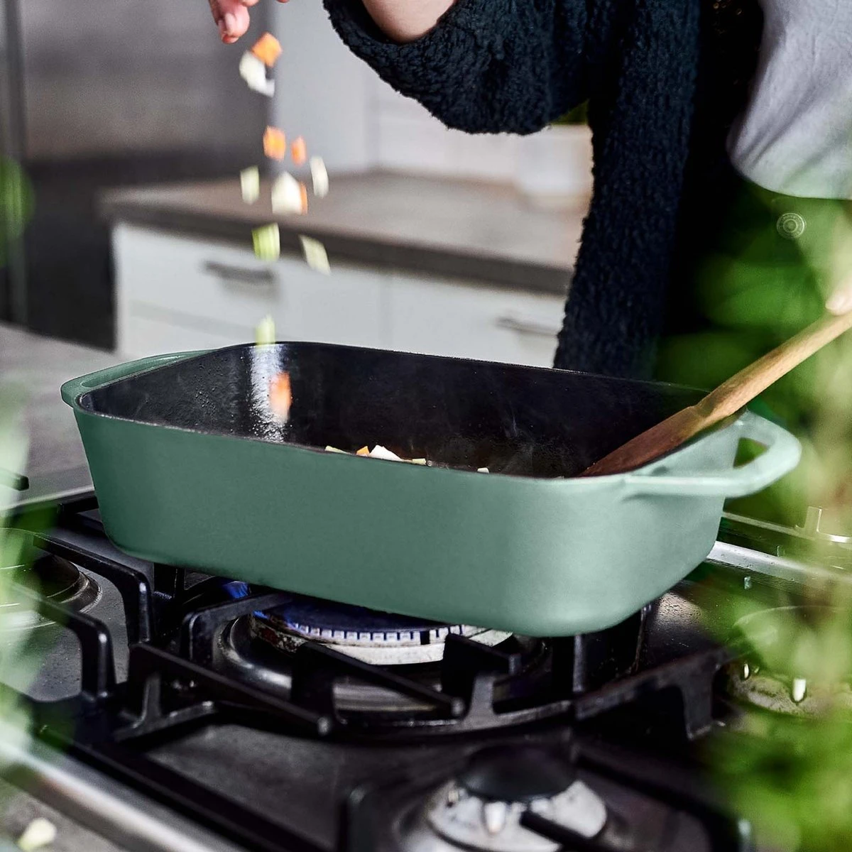 Springlane Gietijzer Ovenschaal Mint - 39,2 X 21,2 Cm, 4 L 8 Springlane Gietijzer Ovenschaal Mint - 39,2 X 21,2 Cm, 4 L - Afbeelding 6