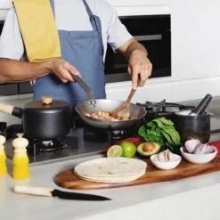 DeBuyer Mineral B Element Koekenpan - Zilver - Rond - Ø 28 Cm 12 DeBuyer Mineral B Element Koekenpan - Zilver - Rond - Ø 28 Cm -Kookpot Serie Winkel 1200x1200 479