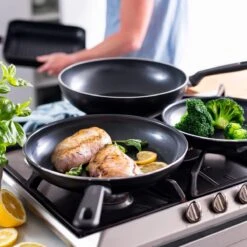 GreenPan Memphis Koekenpannenset - 3-delig - Zwart - Inductie - PFAS-vrij 33 GreenPan Memphis Koekenpannenset - 3-delig - Zwart - Inductie - PFAS-vrij -Kookpot Serie Winkel 1200x1200 492