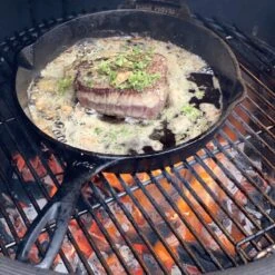 Valhal Outdoor Skillet / Koekenpan Met Steel - Gietijzer, Diameter 30cm - VH30 18 Valhal Outdoor Skillet / Koekenpan Met Steel - Gietijzer, Diameter 30cm - VH30 -Kookpot Serie Winkel 1200x1200 587