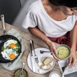 KitchenAid Hard Geanodiseerd Aluminium Koekenpannenset ø20+24+28cm - Zwart - Inductie 18 KitchenAid Hard Geanodiseerd Aluminium Koekenpannenset ø20+24+28cm - Zwart - Inductie -Kookpot Serie Winkel 1200x1200 599