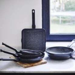 BK Universe Koekenpannenset Ø 24 Cm + Ø 28 Cm - Inductie - PFAS-vrij -Kookpot Serie Winkel 1200x1200 688