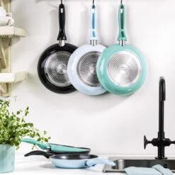 VitaVerde Expert Koekenpannenset Ø 24cm + Ø 28cm - Zwart - Inductie - PFAS-vrij 16 VitaVerde Expert Koekenpannenset Ø 24cm + Ø 28cm - Zwart - Inductie - PFAS-vrij -Kookpot Serie Winkel 1200x1200 83