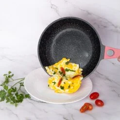 Royalty Line Inductie Pannenset - Luxe 14-delige Pannenset Marmeren Coating - Pannen Met Afneembare Handvaten - Oven-Ready - PFAS-Vrij - Voor Alle Warmtebronnen - Afneembare Koudgrepen - Antiaanbaklaag - Koekenpan Met Glazen Deksels - Roze -Kookpot Serie Winkel 1200x1200 844