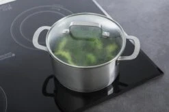 BK Bistro Pannenset - 4-delig - RVS - Glazen Deksel - Inductie 17 BK Bistro Pannenset - 4-delig - RVS - Glazen Deksel - Inductie -Kookpot Serie Winkel 1200x799 35