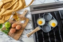 Magnani - Eierpan - 4 Bakplaten Van ⌀ 8 Cm - Voor Gas- En Elektrische Kookplaten - Aluminium - Houten Handvat - 38 X 18.7 X 2 Cm -Kookpot Serie Winkel 1200x799 49