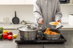 Swiss Pro+ | Set 14 Delige Pannenset | Inductie - Pannensets - Glazen Deksel - Met Afneembare Handgreep - Marmeren Interieur -PFAS-vrij | Grey / Silver -Kookpot Serie Winkel 1200x799 96