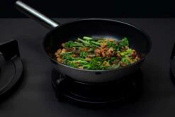 Combekk Koekenpan Ceramic Pro - Koekenpan - Anti-aanbak - Keramisch - Roestvrijstaal - 28cm -Kookpot Serie Winkel 1200x800 138