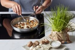 Demeyere Essential 5 RVS Koekenpan – Koekenpan Inductie - 28 Cm – PTFE-vrij -Kookpot Serie Winkel 1200x800 33