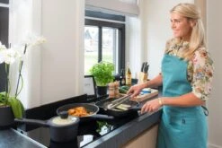 Sola Braadpan Fair Cooking - Ø 28 Cm - Zwart/wit - Aluminium - Antiaanbaklaag -Kookpot Serie Winkel 1200x801 17