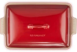 Le Creuset - Ovenschaal Met Deksel - 33 X 22.5 X 8 Cm - Kersenrood 12 Le Creuset - Ovenschaal Met Deksel - 33 X 22.5 X 8 Cm - Kersenrood -Kookpot Serie Winkel 1200x811 7