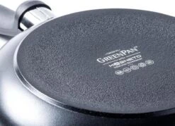 GreenPan Cambridge Wokpan 28cm - Zwart - Inductie - PFAS-vrij 18 GreenPan Cambridge Wokpan 28cm - Zwart - Inductie - PFAS-vrij -Kookpot Serie Winkel 1200x872 5