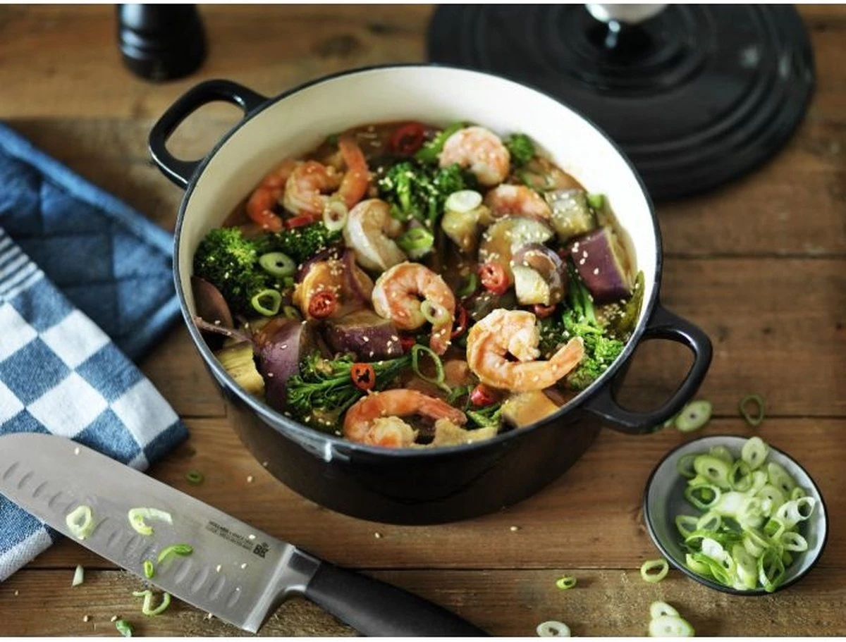 BK Bourgogne Braadpan Ø 20 Cm - Zwart - Gietijzer - Inductie 11 BK Bourgogne Braadpan Ø 20 Cm - Zwart - Gietijzer - Inductie - Afbeelding 9