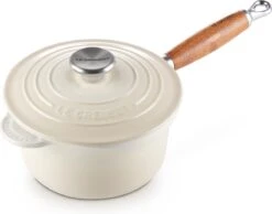 Le Creuset Steelpan - Met Deksel - Tradition - Meringue - ø 18 Cm / 1.8 Liter -Kookpot Serie Winkel 1200x941 2