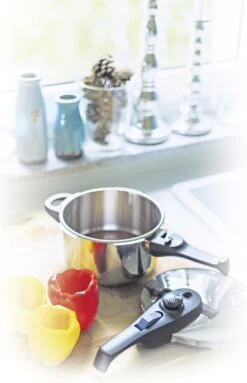 ELO Praktika Plus XS Snelkookpan 2,7 Liter 8 ELO Praktika Plus XS Snelkookpan 2,7 Liter -Kookpot Serie Winkel 774x1200 1